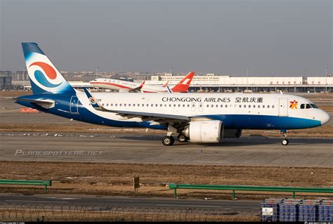 B 302K Chongqing Airlines Airbus A320 251N Photo By Cathy ID 1543942