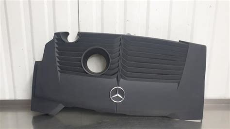 Mercedes B Klasse Plaques De Protection Moteur Stock