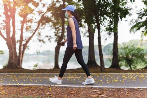 Why Your Gait Matters: Understanding Proper Walking Mechanics - Seattle