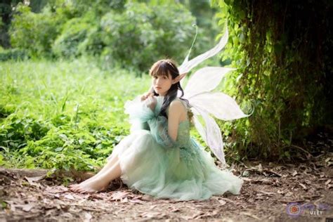 Hot YouTuber Tường Vy sở hữu kênh YouTube thứ ba với hơn người đăng ký