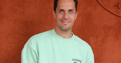 Grand Corps Malade Très rares photos de sa femme Julia une jolie blonde maman de ses enfants