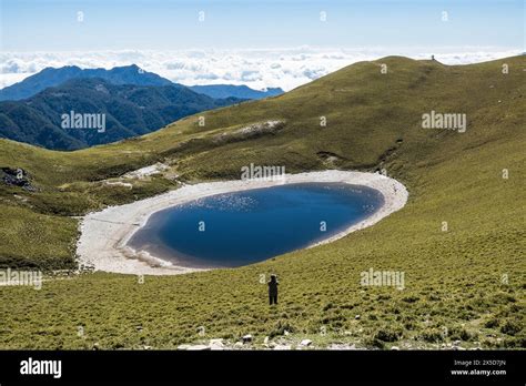 The beautiful alpine Jiaming Lake, Taitung, Taiwan Stock Photo - Alamy