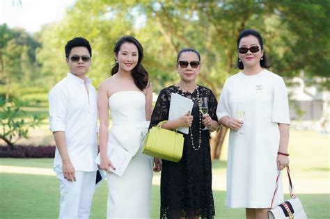 Bộ ảnh đám hỏi siêu hot của thiếu gia Phan Thành và hot girl Primmy Trương