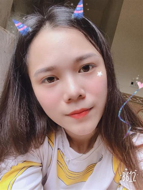 Clip Hot Tik Tok Ch Ng Trai Qu G I Trao Nh N Cho Ng I Y U Tr N S N B Ng V C N Ng C Gi N