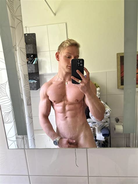 First Ever Here And Absolute Shy Nudes GaybrosGoneWild NUDE PICS ORG