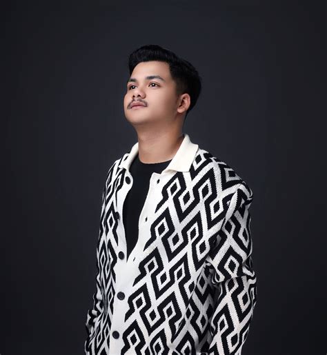 Photo Posted By 𝙃𝙚𝙍𝙞𝙨 𝙂𝙪𝙣𝙖𝙬𝙖𝙣 Herishydrawan