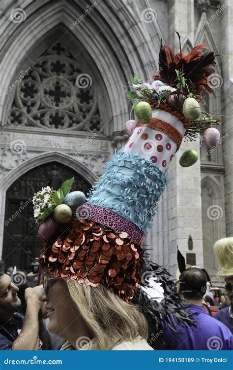 Easter Bonnet Parade In New York City 2019 Editorial Stock Image