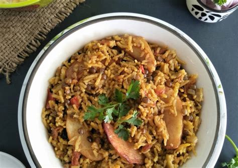 Masoor Pulao Recipe By Pooja M Pandit Cookpad