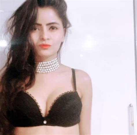 Gehana Vasisth Nude Leaked Pics Porn Video Scandal Planet