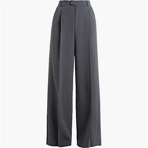 Pin by yourgoldenrule on clothes | Wardrobe outfits, Workwear capsule ...