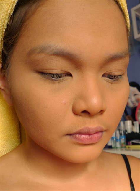 Revlon Nearly Naked Pressed Powder In Medium And Medium Deep