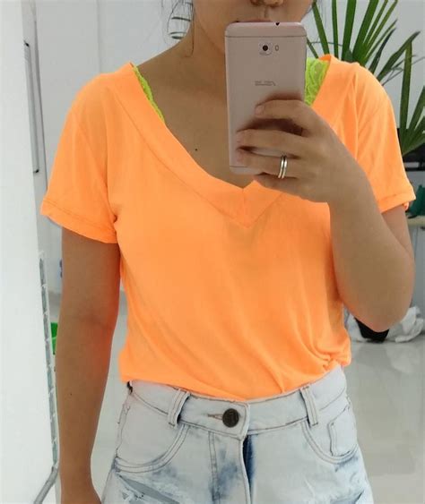 T Shirt Podrinha Em Poliamida Laranja Neon Madame Ninna Loja