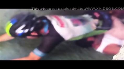 Ciclista Flagrado Fazendo Sexo Oral Pintolandia Gay