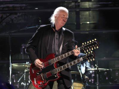 Jimmy Page surprises with first performance in eight years at Rock Hall induction ceremony