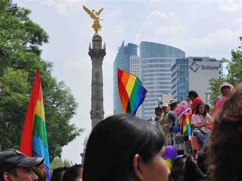 Fiestas Gay Post Marcha Del Orgullo Lgbttti En Cdmx 2017 01