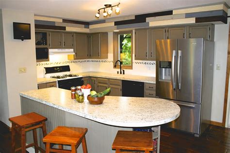A Kitchen Fit for a Queen - The Unique Nest
