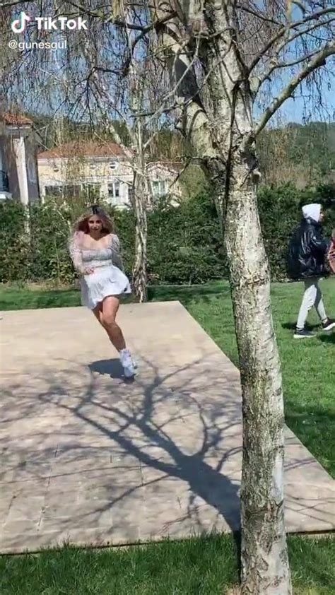 Hot Güneş Gül Shows Cleavage in Polka Dot Crop Top and Bouncing Boobs