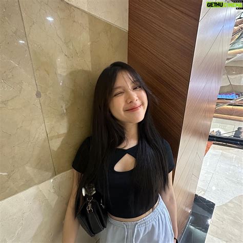 Tiara Andini Wiki, Biography, Age, Gallery, Spouse and more