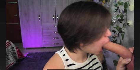 Pixie Hair Teen Dildo Blowjob