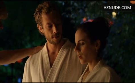 Amy Ciupak Lalonde Bikini Scene In Lost Girl AZNude