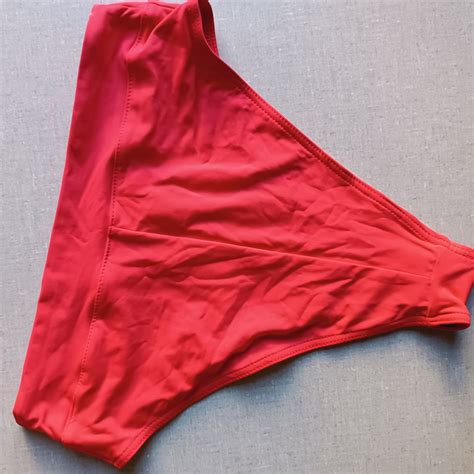 Neuer Roter Bikini 55 00 CHF Kaufen Bei Marko