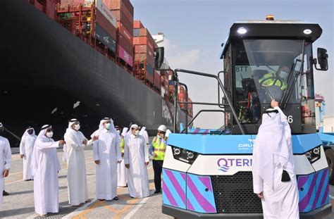 Prime Minister inaugurates initial operation of Hamad Port Container Terminal 2, Health Centre ...