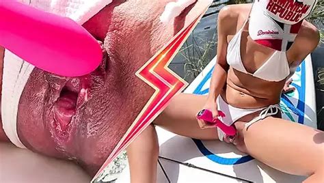 Nat Geschoren Poesje Masturbatie Voorspel Amerikaanse Milf Porno Hete Seks Plagen Xhamster