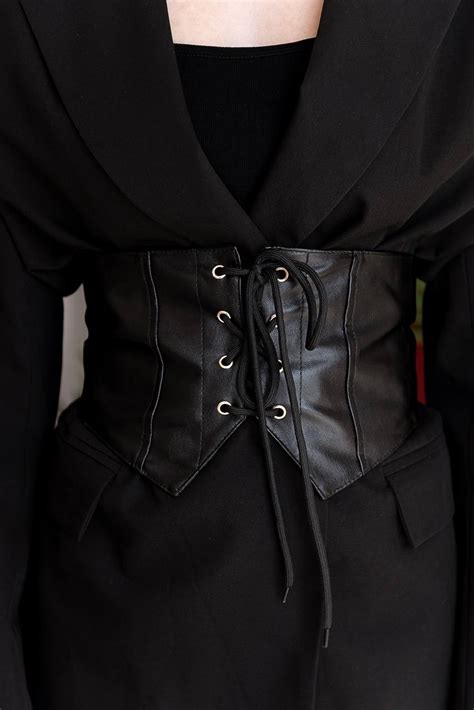 Новый Женский Кожаный Подгрудный Корсет на Шнуровке — в Категории ...