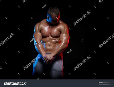 Male Bodybuilder Athlete Naked Torso Posing Stock Photo 527333257 Shutterstock