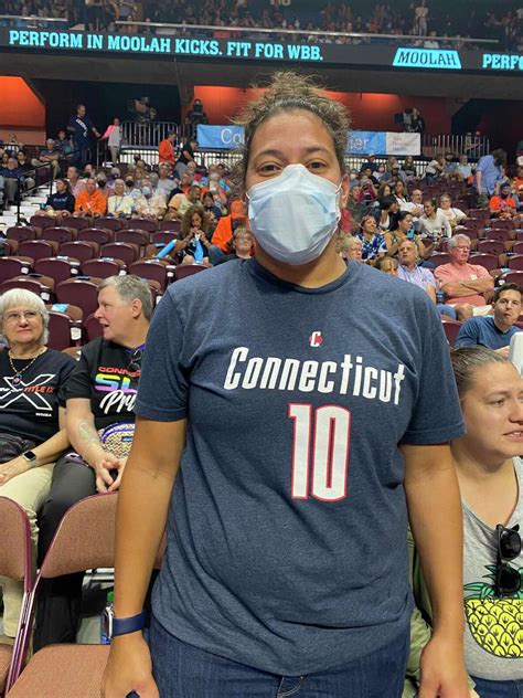 Sue Bird shares ‘special moment’ with CT Sun, UConn fans