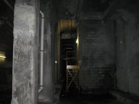 Transit Toronto Image: Streetcar subway tunnel beneath Queen Station 0007