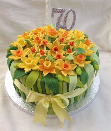 daffodil cake 5
