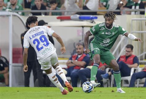 Escalações De Al Fateh X Al-ahli