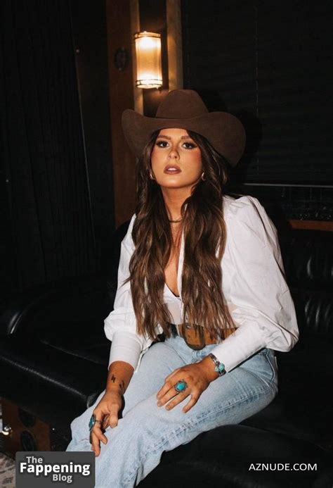 Ella Langley Sexy And Hot Photos Collection AZNude