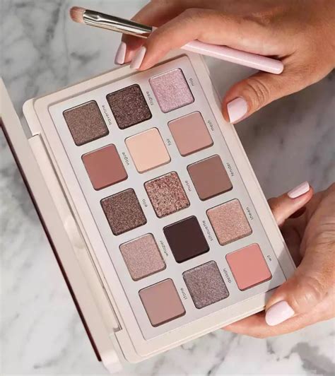 Natasha Denona I Need A Nude Palette Nuvole Di Bellezza