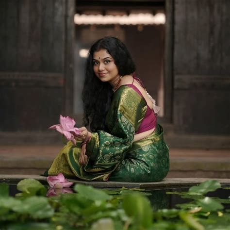 sonu satheesh kumar  sonuactressofficial instagram