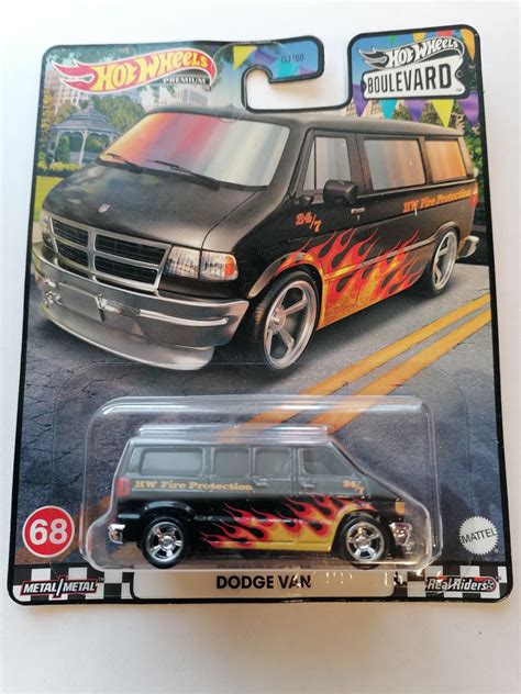 Hot Wheels Dodge Van HKF15