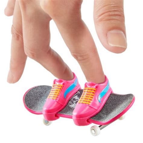 Mattel Hot Wheels Skate Collector Set Ct Fred Meyer