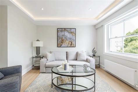 St STEPHENS GARDENS - Euroterra