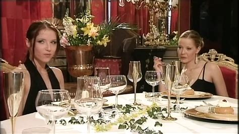 Kostenlose Lesbian Orgies Porno Videos Von XHamster