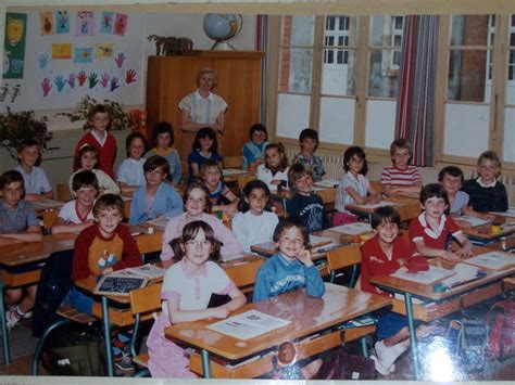 Photo De Classe Ce2 De 1984 Ecole Primaire Marie Curie Copains Davant