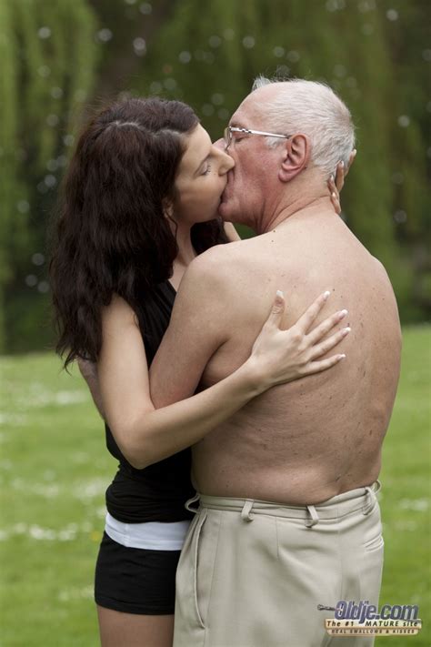 Adventurous Teen Lilu Enjoys Position Oral Sex With A Very Old Man Poolside CoedCherry