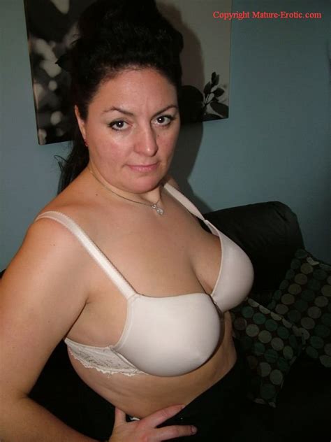 Mature And Milf Big Tits Big Ass BBW Big Boobs Page 154 Intporn Forums