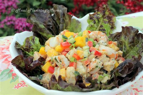 Mango Shrimp Salad