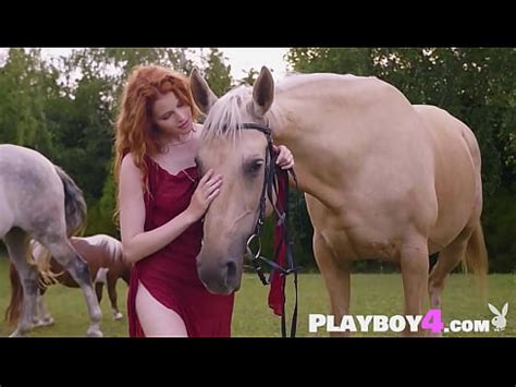 La Milf Pelirroja Natural Heidi Romanova Posando Desnuda Y Con Su Cuerpo Sexy Expuesto Xvideos