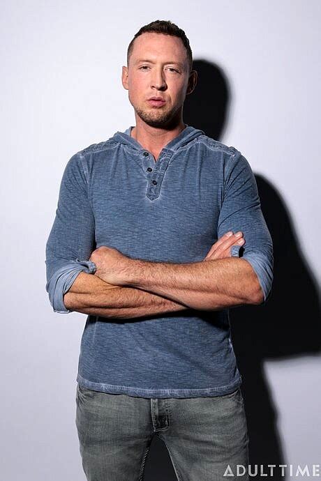 Adulttime Pierce Paris If Brunette Seaxy Xxx Porn Pics