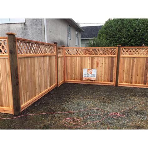 6 Ft X 8 Ft Premium Cedar Lattice Top Fence Panel With Stained Spf Frame Actual Size 68 3