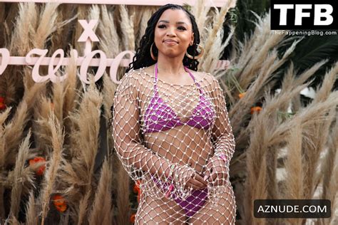 Chloe Bailey Sexy Seen Flaunting Her Hot Curves At The Revolve Festival In La Quinta Riverside