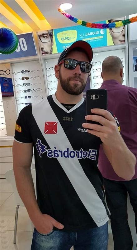 Gay cherche du sérieux sur paris eme Rencontre