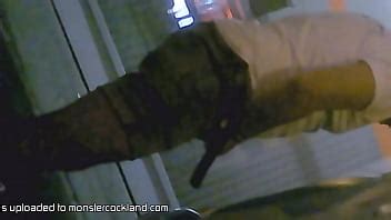 masiva polla meando en público XVIDEOS